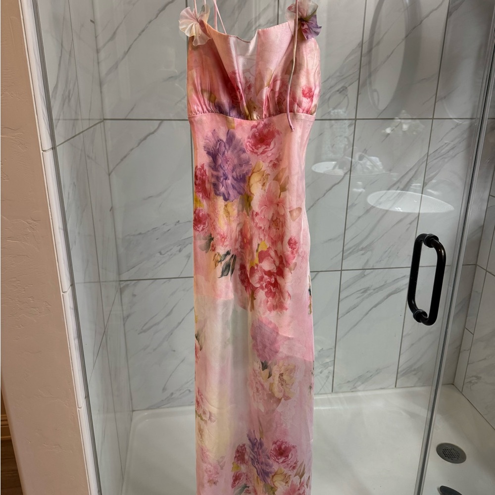 Satin floral Maxi Dress